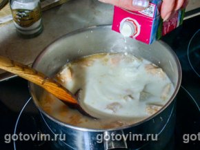 Фотографии рецепта Сливочный суп с лососем, 03 Фотографии рецепта Сливочный суп с лососем, Шаг 03