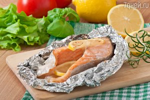 Запеченная форель в соке лимона
